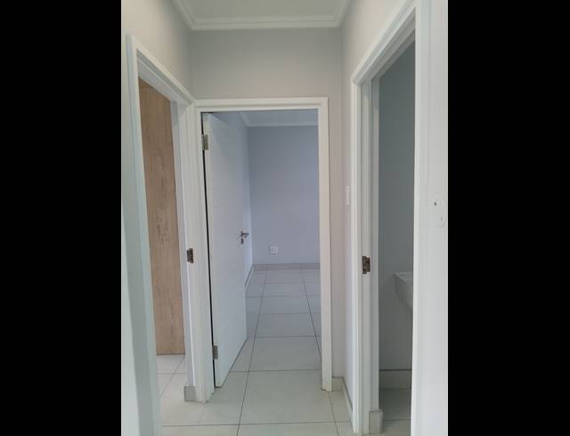 2 BEDROOM APARTMENT TO LET IN UMHLANGA RIDGE